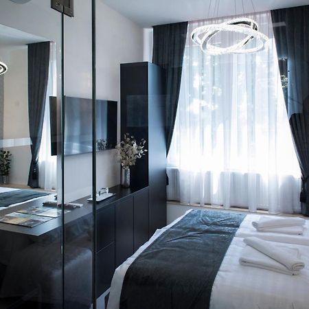 Z Rooms Boutique Zalaegerszeg Ngoại thất bức ảnh