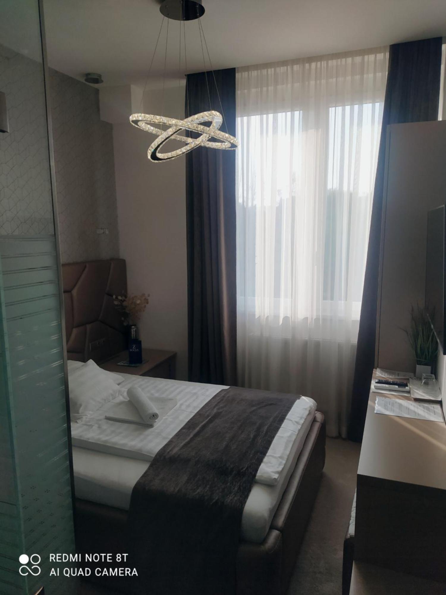 Z Rooms Boutique Zalaegerszeg Ngoại thất bức ảnh