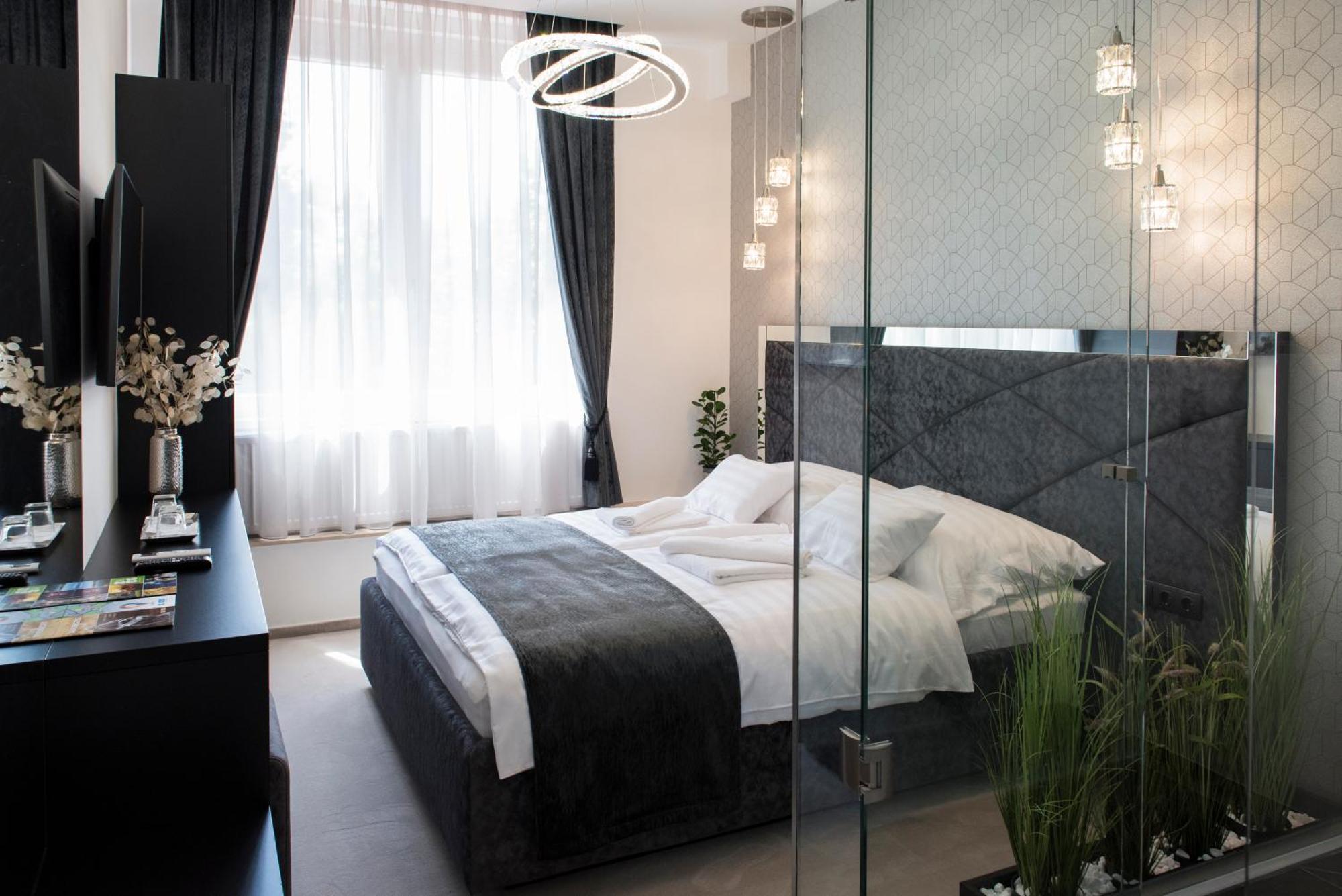 Z Rooms Boutique Zalaegerszeg Ngoại thất bức ảnh